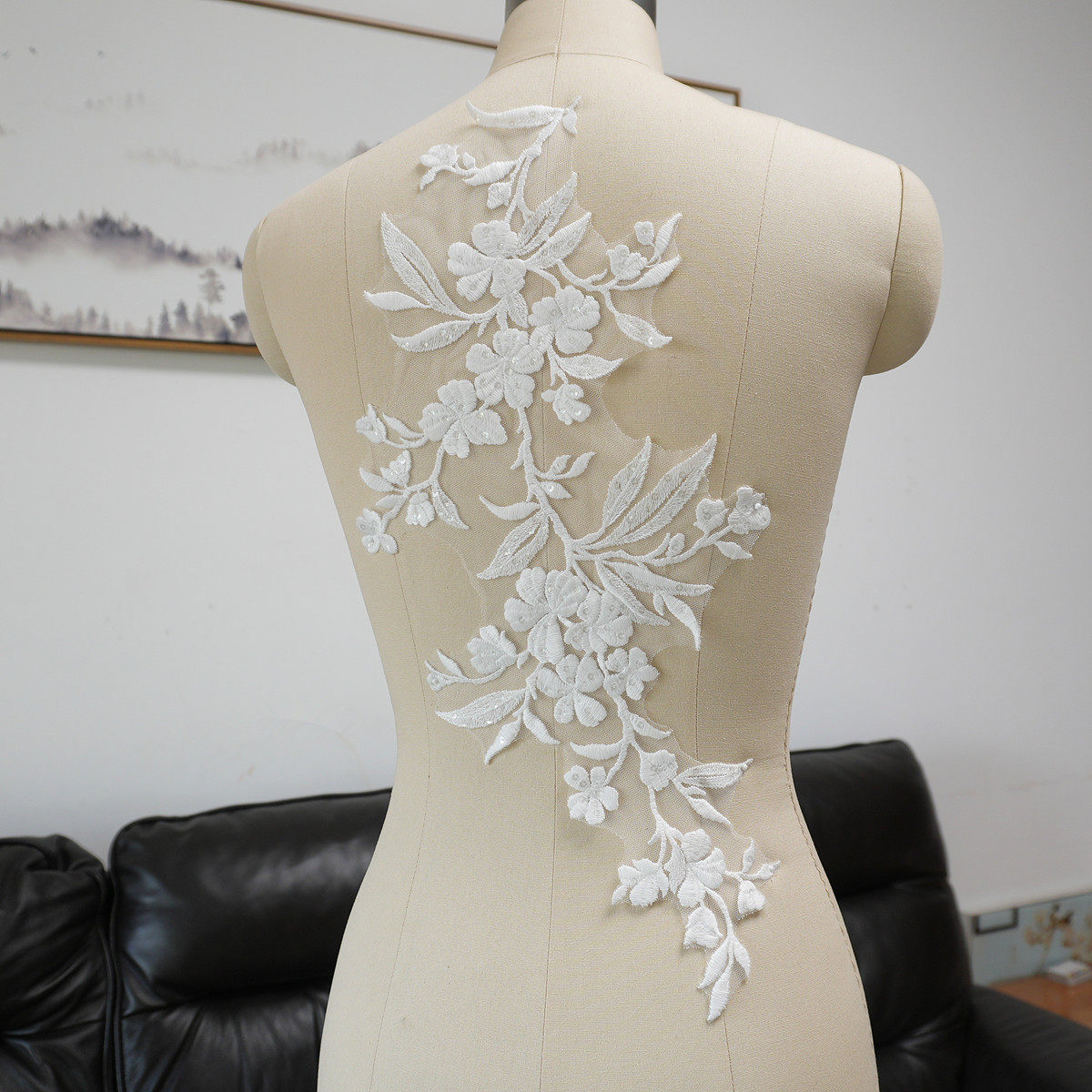 White Floral Leaf Sequins Appl - Embellish Craft ulasan dan harga